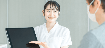 オンライン診療予約＋事前問診システム - 医科・歯科・美容クリニック向け。医事会計／電子カルテとの連携可否を確認し、受付の転記や照合作業を見直す設計をご相談いただけます。